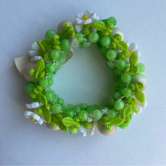 3 Vintage NOS Flower Tutti Frutti Bracelet Leaves Beads Original Tags dead-stock - Picture 4 of 13